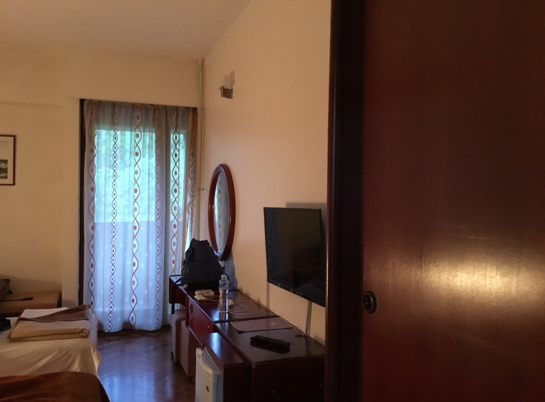 Hotel Grand by null