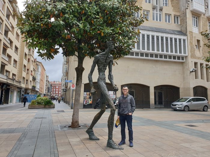 Imagen 1 de Estatua de El Caminante