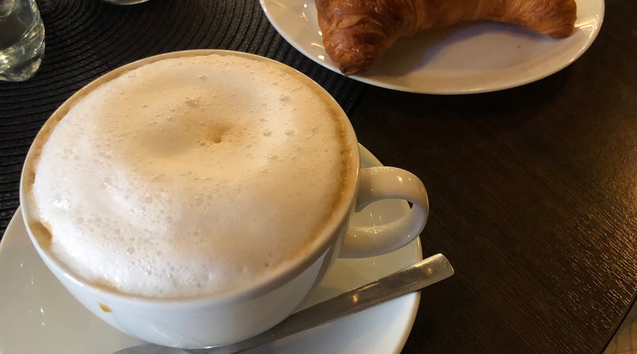 ELLYS BACK & CAFÉ, Berlin - Friedrichshain-Kreuzberg (Borough) - Restaurant Reviews, Photos & Phone Number - Tripadvisor