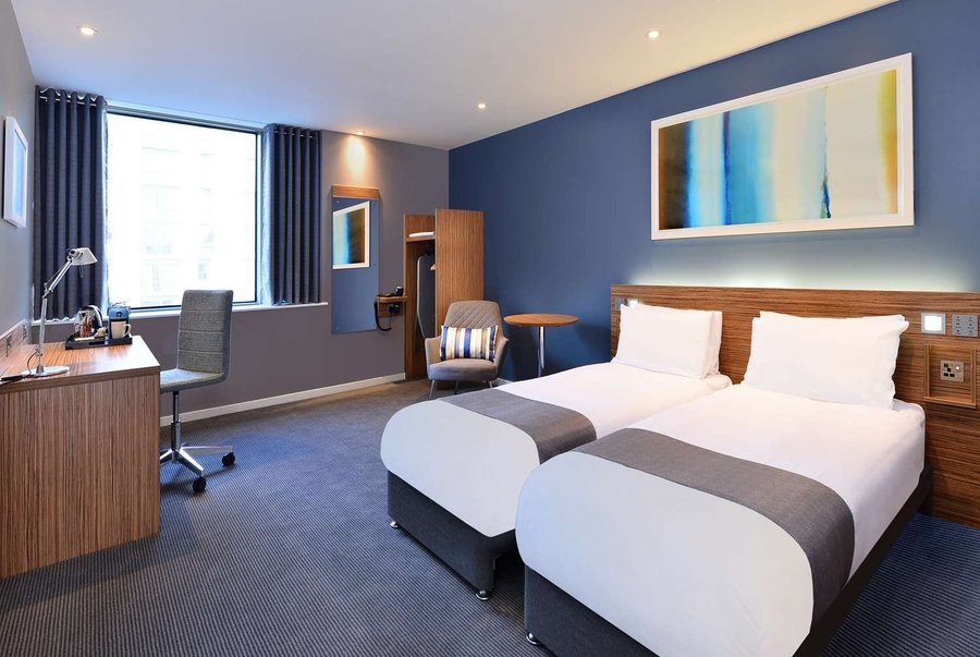 TRAVELODGE GLASGOW QUEEN STREET HOTEL Updated 2022