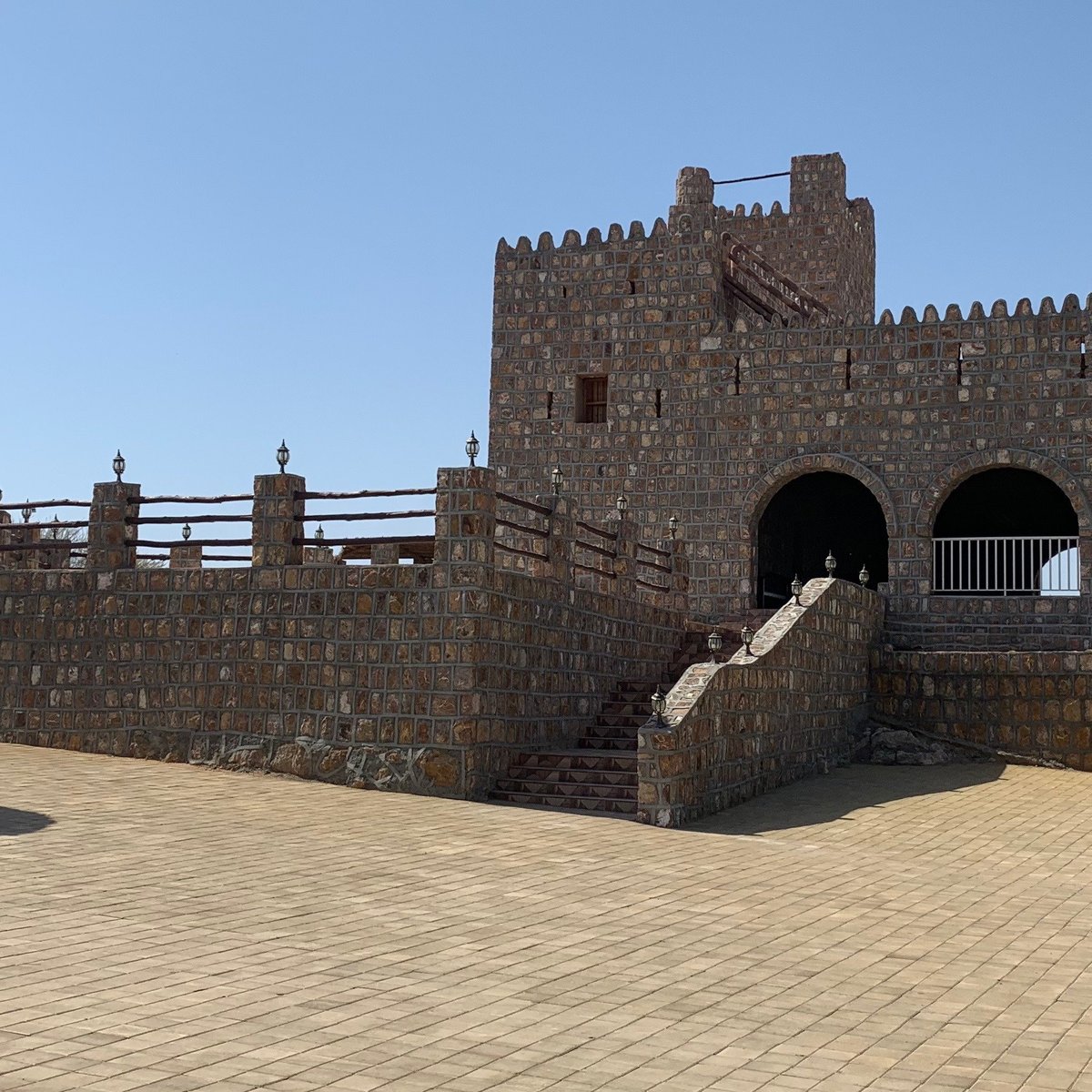 Андалузская крепость красный замок 9
