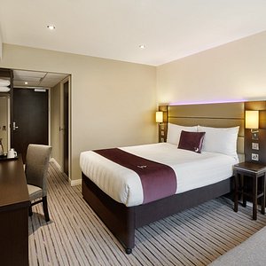 Premier Inn standard bedroom