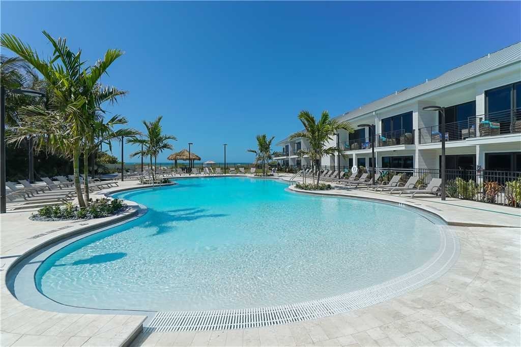 ANNA MARIA BEACH RESORT Updated 2024 Reviews Photos Prices   Pool Area At The Anna 