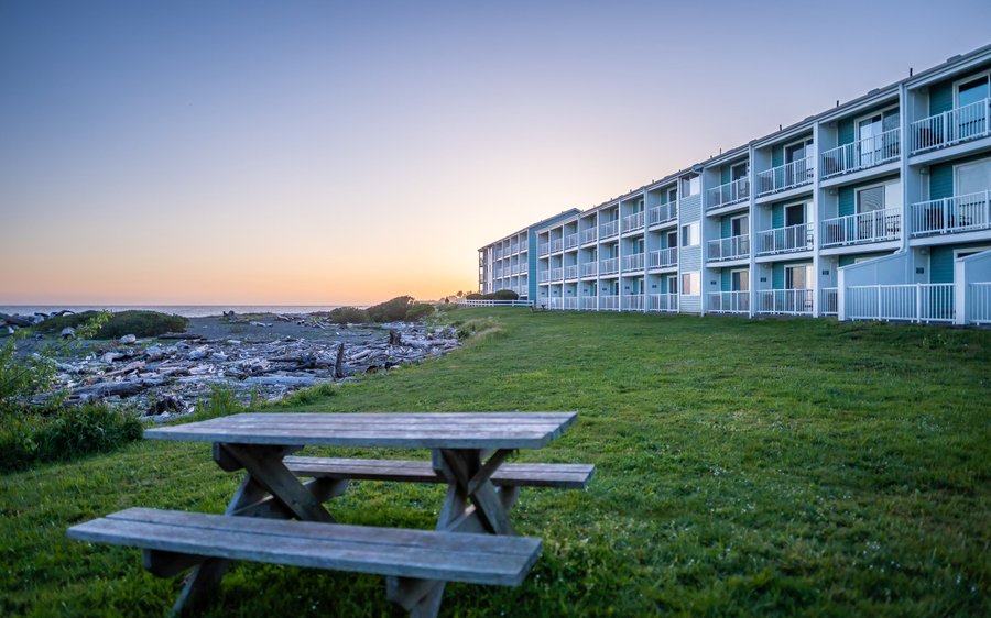 Beachfront Inn - UPDATED 2022 Prices, Reviews & Photos (Brookings, OR