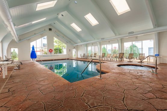 pet friendly hotels in branson mo with indoor pool