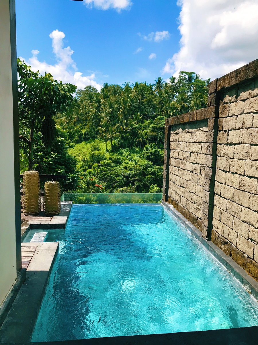 39+ Udhiana Resort Ubud PNG