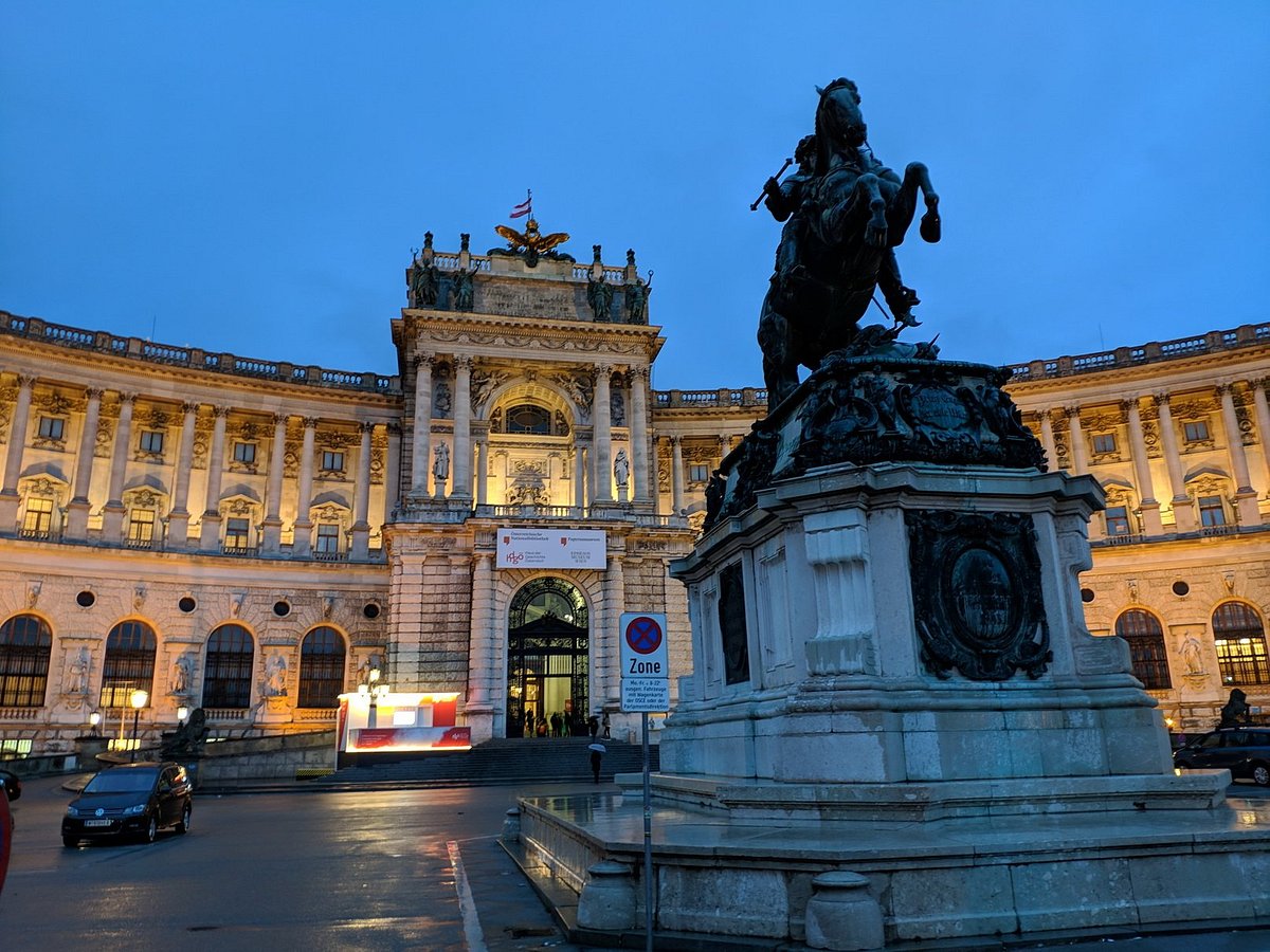 Prinz Eugen Statue, Вена: лучшие советы перед посещением - Tripadvisor