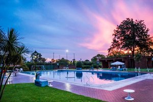 Piscina y playa