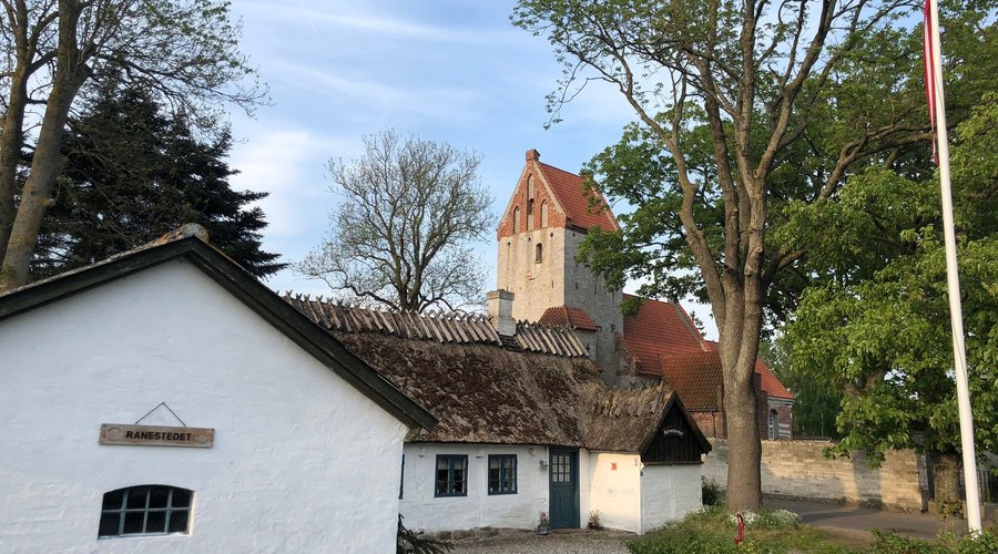 Varpelev Kirke