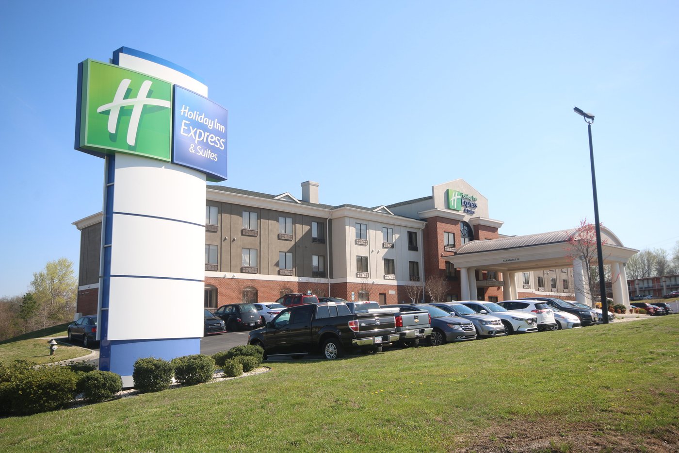 Holiday Inn Express & Suites Greensboro-east, An Ihg Hotel - Updated 