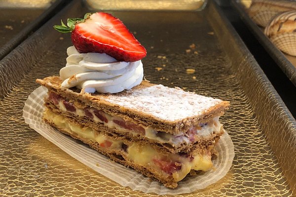 Strawberry Mille Feuille - SuperValu