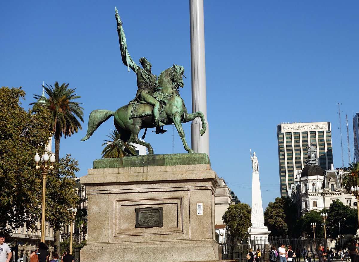 Monumento Ecuestre al General Manuel Belgrano (Buenos Aires) - All You ...