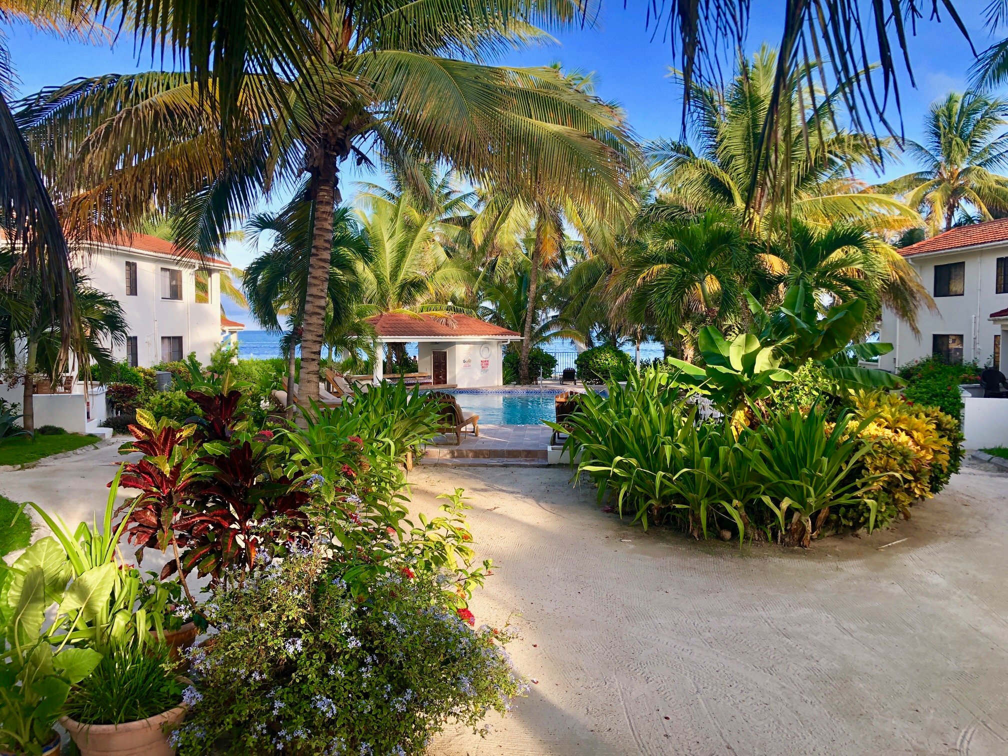 Paradise Villas - UPDATED 2021 Prices, Reviews & Photos (Belize ...