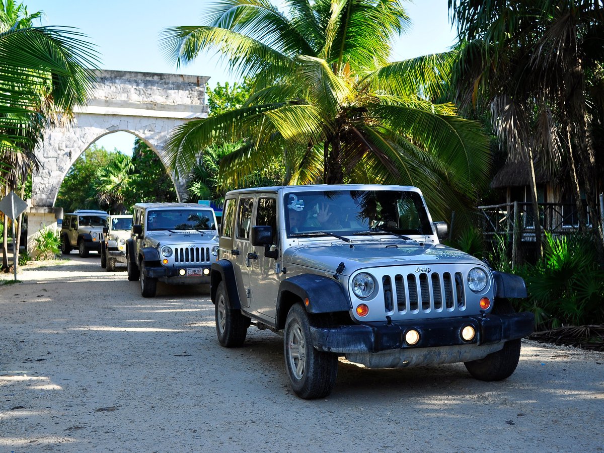 Rent a jeep in playa del carmen park royal beach hotel cancun