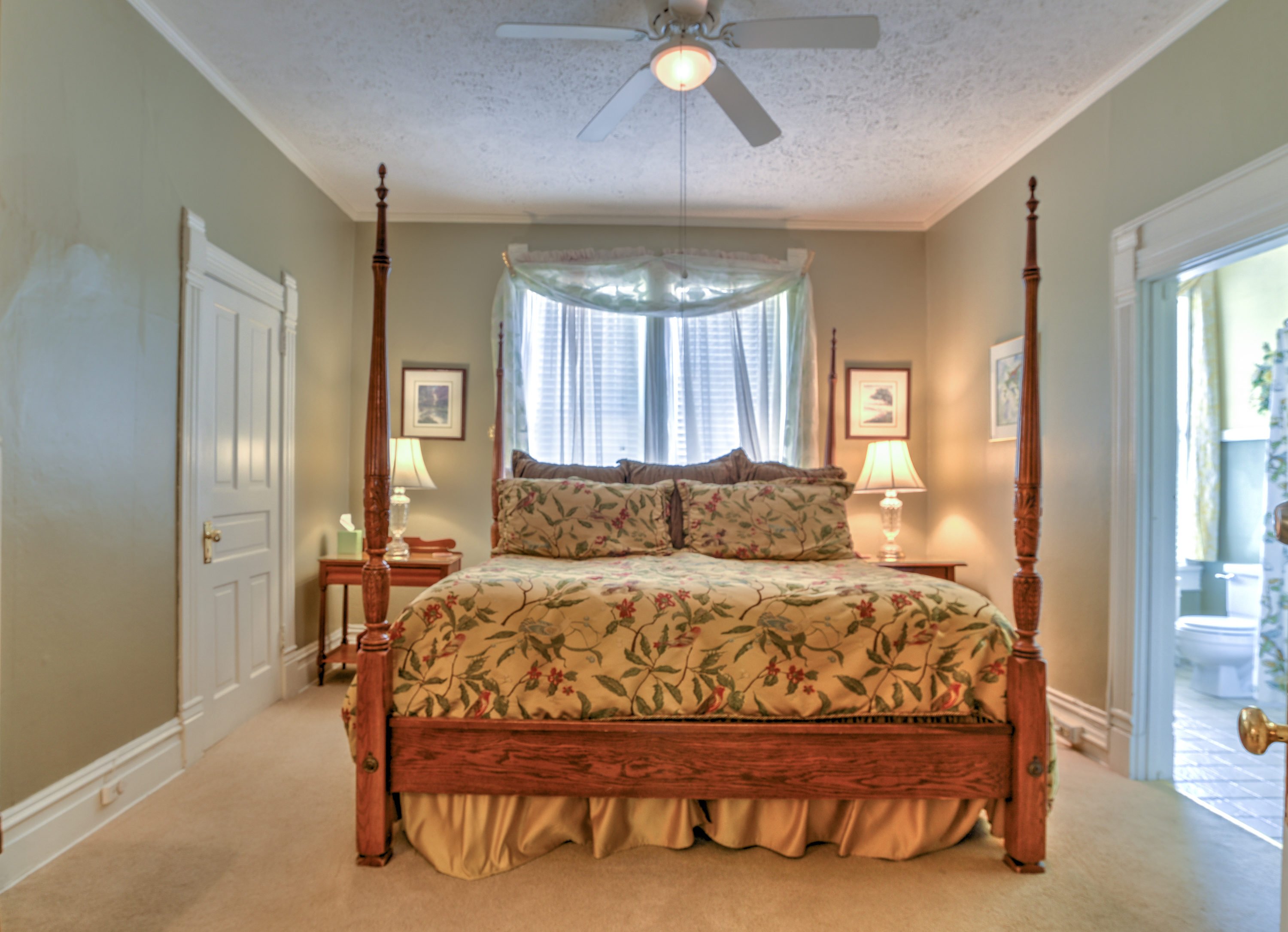 1898 WAVERLY INN $149 ($̶1̶7̶9̶) - Updated 2022 Prices & B&B Reviews ...