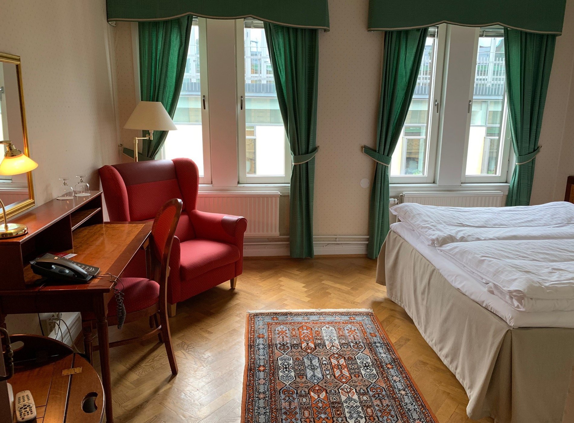 Balzar hotel by null
