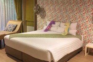 Room & Suite