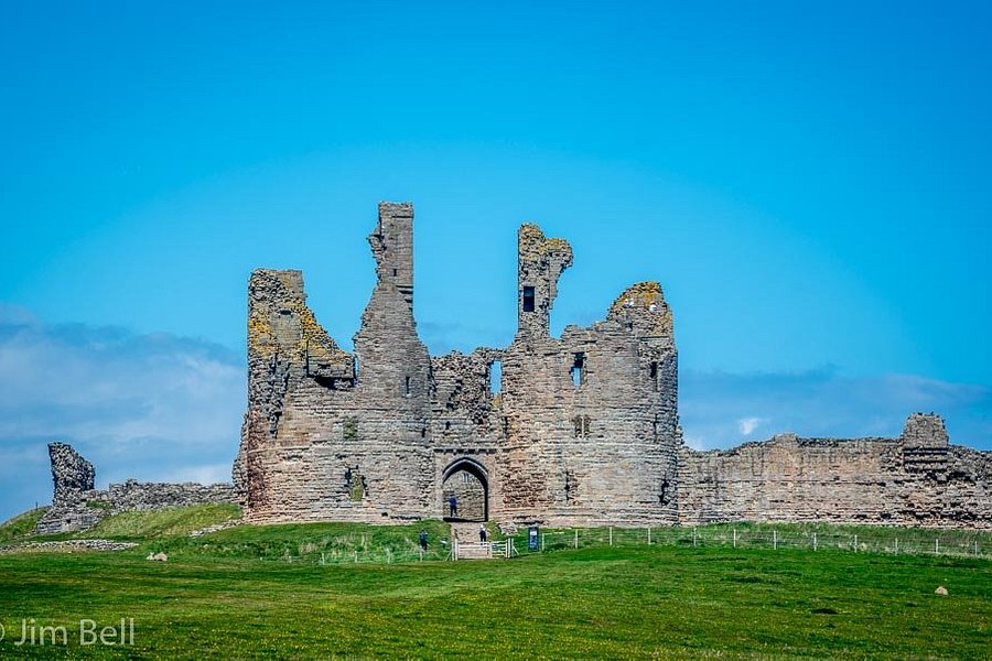 Dunstanburgh Castle image