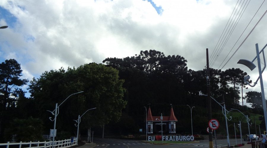 Vista do local onde a está a Praça. 