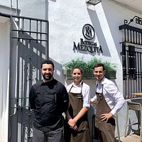 Compañeros de BM Cruz del Rastro: Rafa Conde, Ana Navas y Antonio Valle.