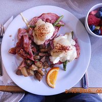 My husband's breakfast BEFORE...