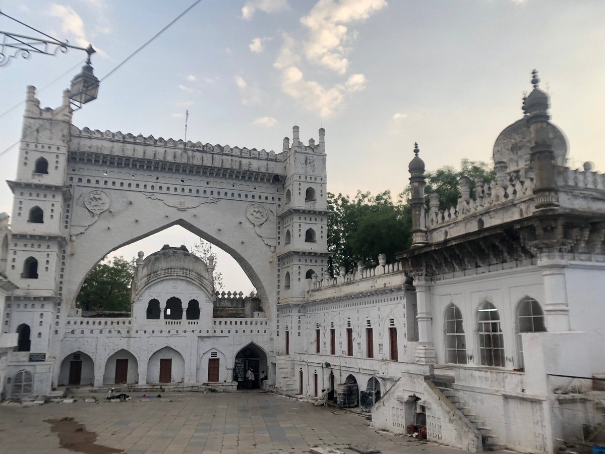 Dargah Khwaja Bandanawaz, Gulbarga - Tripadvisor