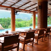 Marvelous restaurant with a touch of Thai Culture