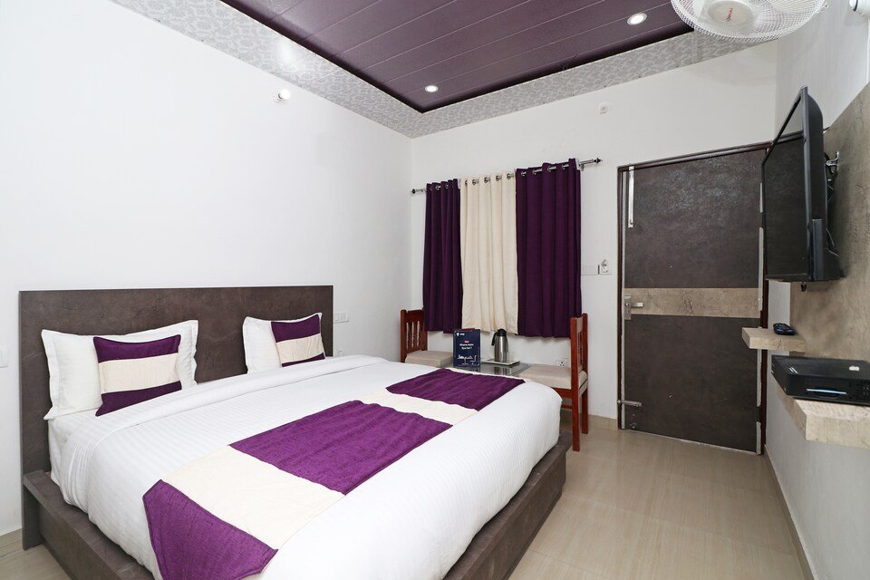 OYO 11876 ROCK RESORT - Prices & Hotel Reviews (Dhanaulti, India) OYO 11876 ROCK RESORT - Prices &  Hotel Reviews (Dhanaulti, India)