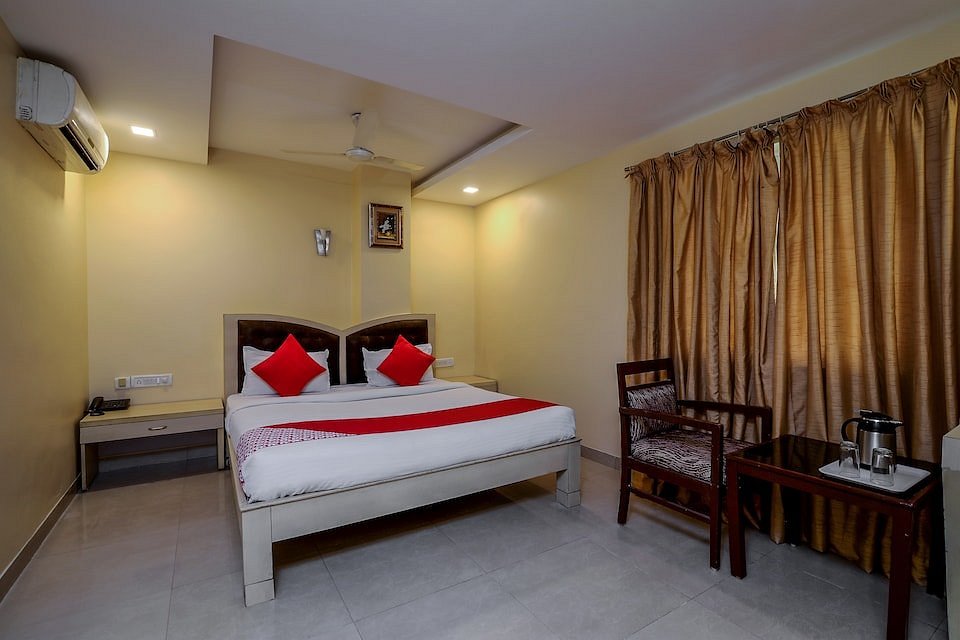 tourist palace hotel hyderabad