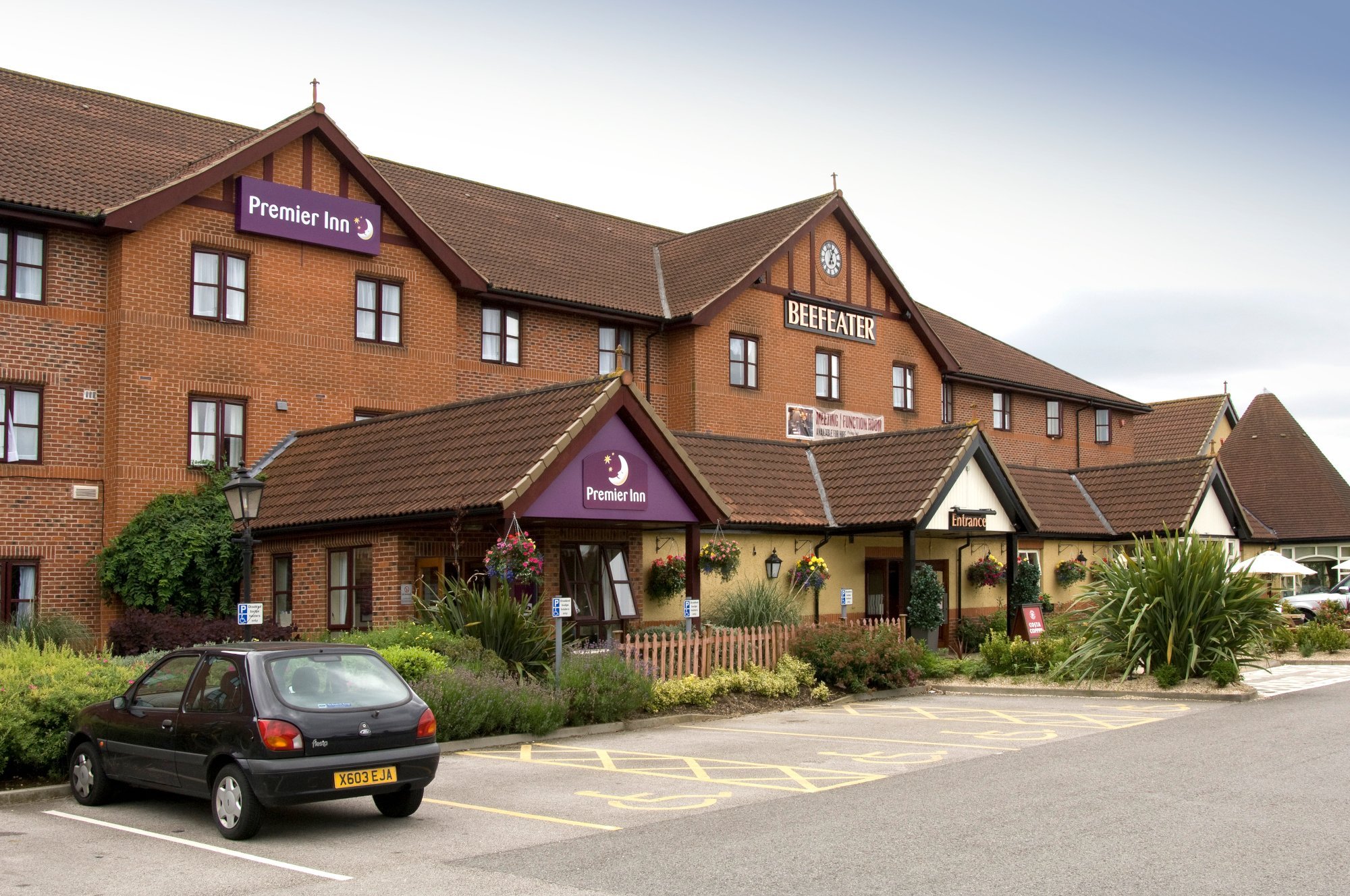 PREMIER INN YORK NORTH WEST HOTEL $46 ($̶6̶5̶) - Updated 2021 Prices ...