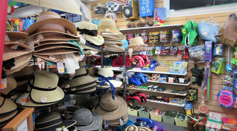 Straw Hats!