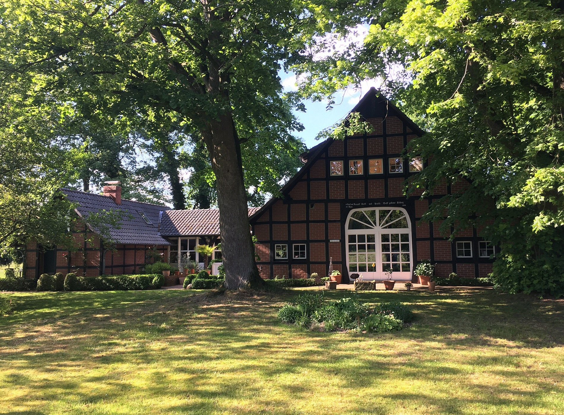 Münsterland Cottage image