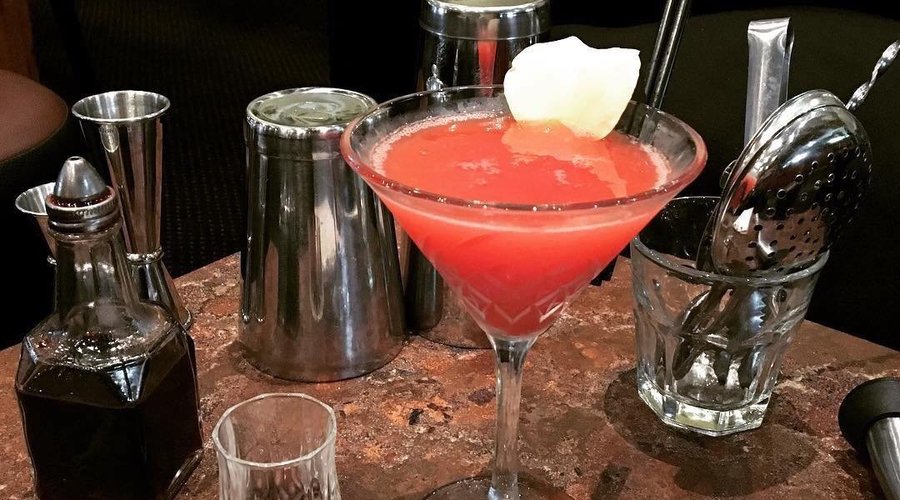 Ladies Night every Saturday at Parks Restaurant  $10 cocktails 