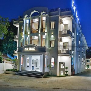 K.C Hotel in Yangon (Rangoon), image may contain: Restaurant, Cafeteria, Dining Table, Dining Room