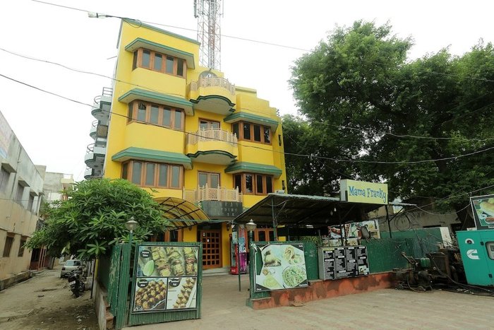 CAPITAL O GAURAV BOARDING HOUSE - Prices & Hotel Reviews (Mathura, India)