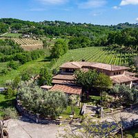 IL NOSTRO AGRITURISMO DALL' ALTO