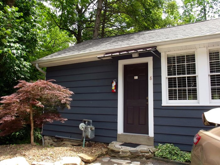 Carr's Northside Cottages & Motel UPDATED 2023 Prices, Reviews