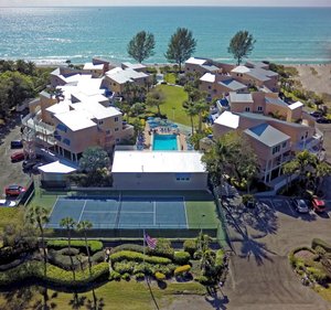 Magnificent property...walk out to the beach..
