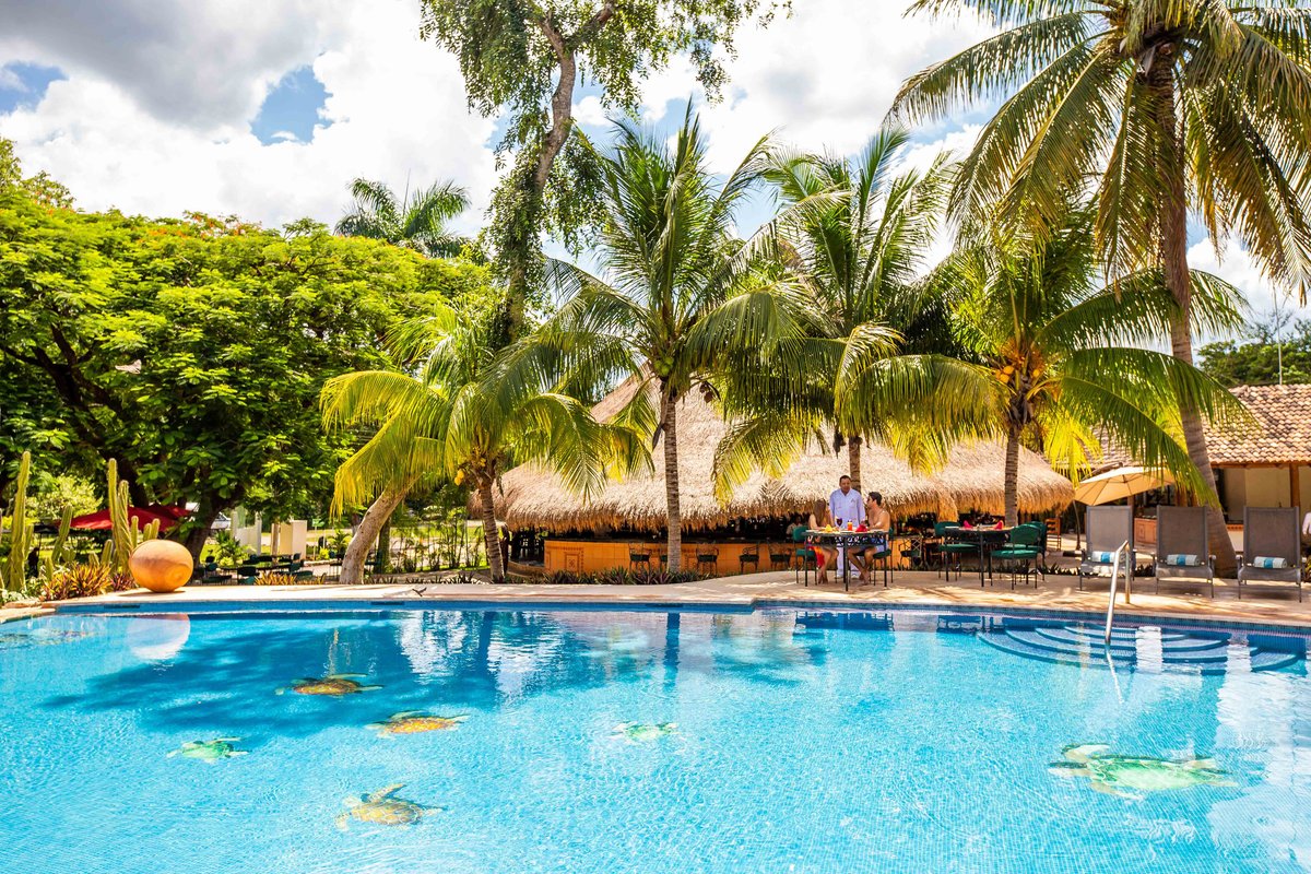 The Lodge At Uxmal Pool: Pictures & Reviews - Tripadvisor