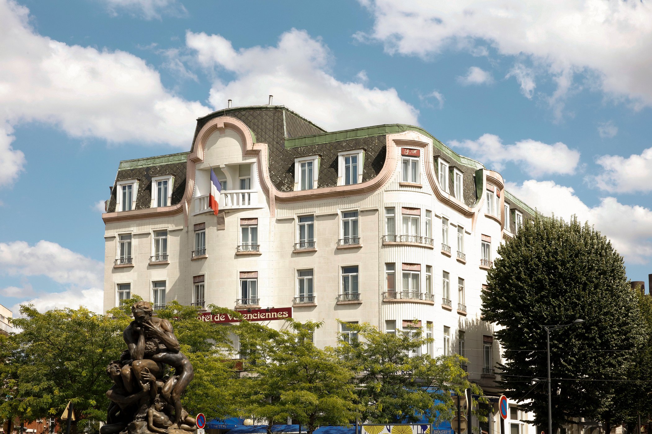 Grand Hôtel de Valenciennes image