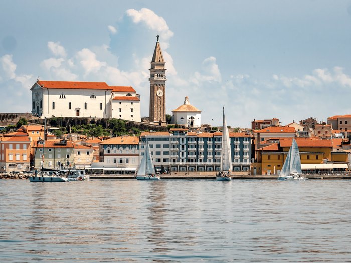 Hotel Piran Shuttle Bus Service: Pictures & Reviews - Tripadvisor