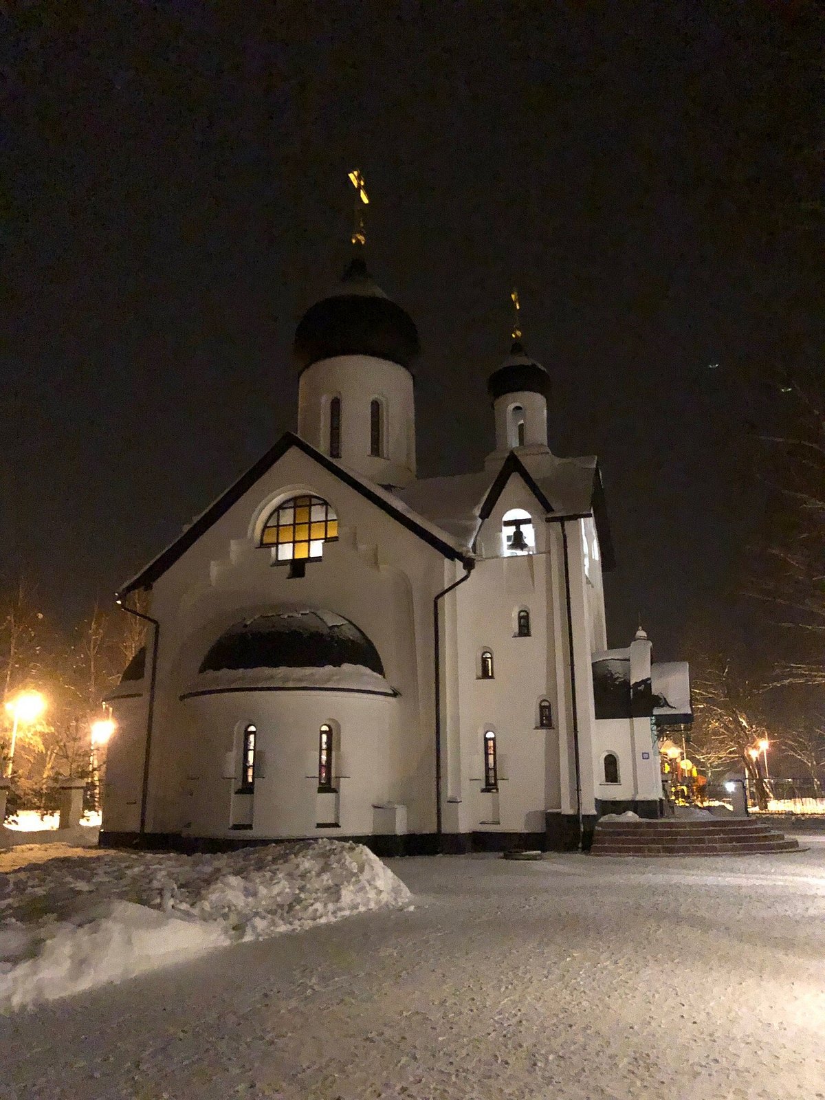 Храм Новомучеников Подольских, п. Шишкин Лес: лучшие советы перед  посещением - Tripadvisor