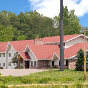 Welcome to Cobblestone Hotel & Suites - Baldwin