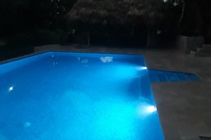 Piscine et plage