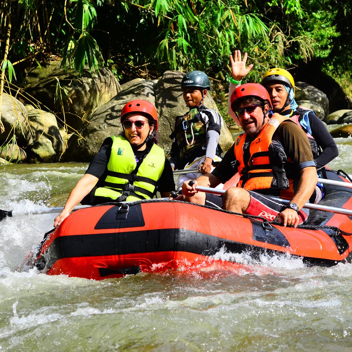 SG KAMPAR WHITE WATER RAFTING MALAYSIA (2025) All You Need to Know ...