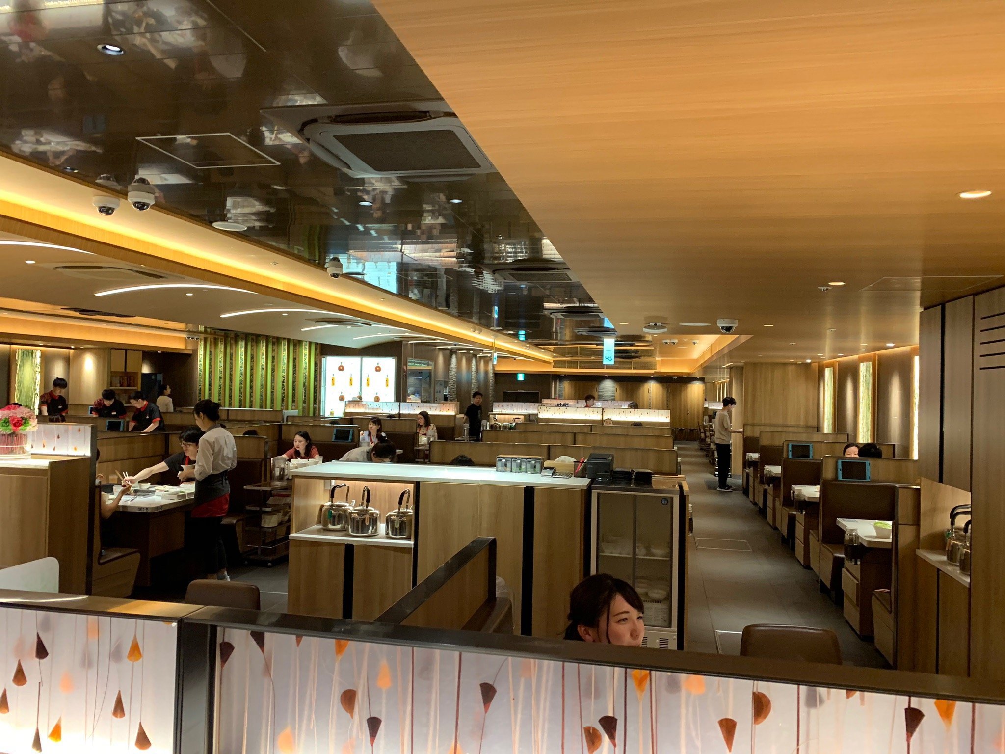 KAITEIRO HINABE SHINJUKU, Kabukicho - Shinjuku - Restaurant Reviews, Photos & Phone Number - Tripadvisor