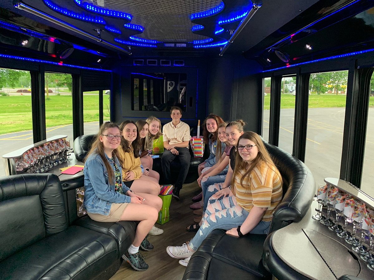 limo service wine tours finger lakes