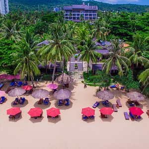 Resort's beach overview
