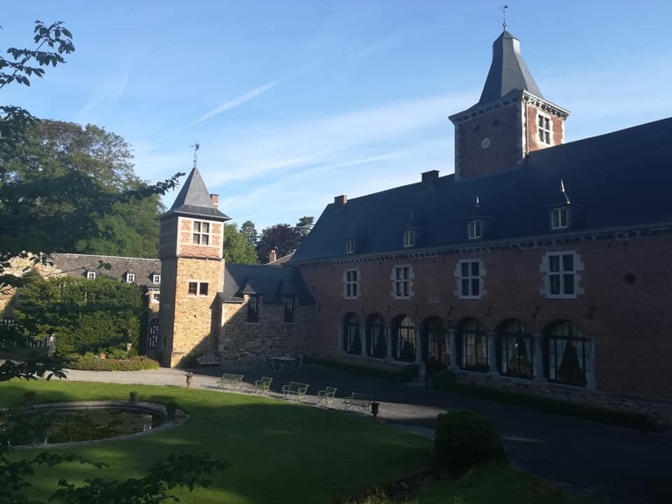 CHÂTEAU DE BONNE ESPÉRANCE B&B (Huy, Belgio): Prezzi 2022 E Recensioni