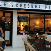 Le Freesbea